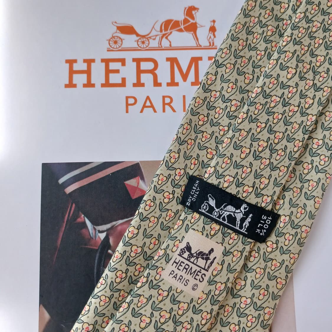 에르메스 실크 파스텔그린 플로럴 넥타이 9.4cm A-등급 A19053
 상품이미지5