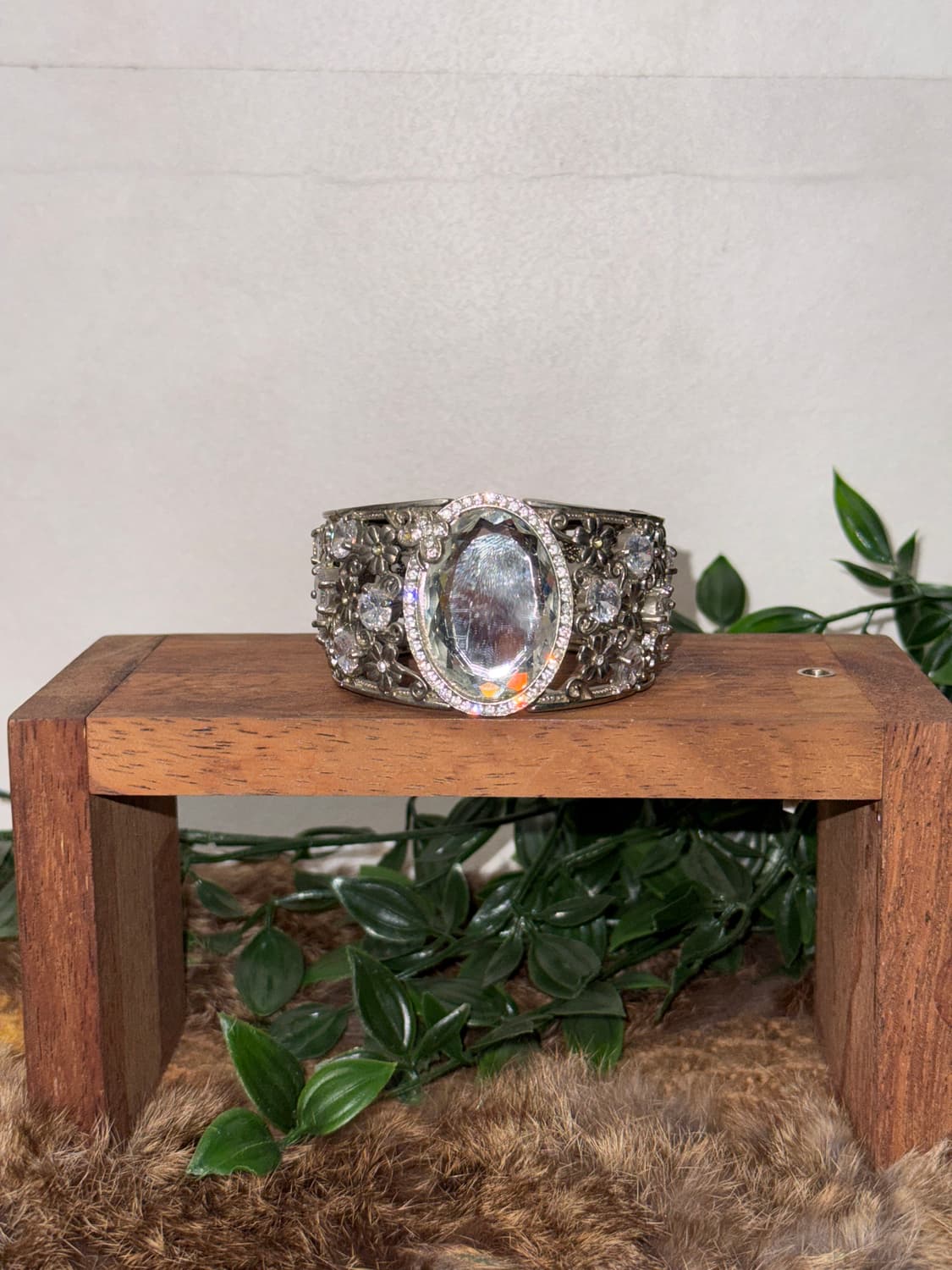 Silver gemstone flower cubic bangle 상품이미지3