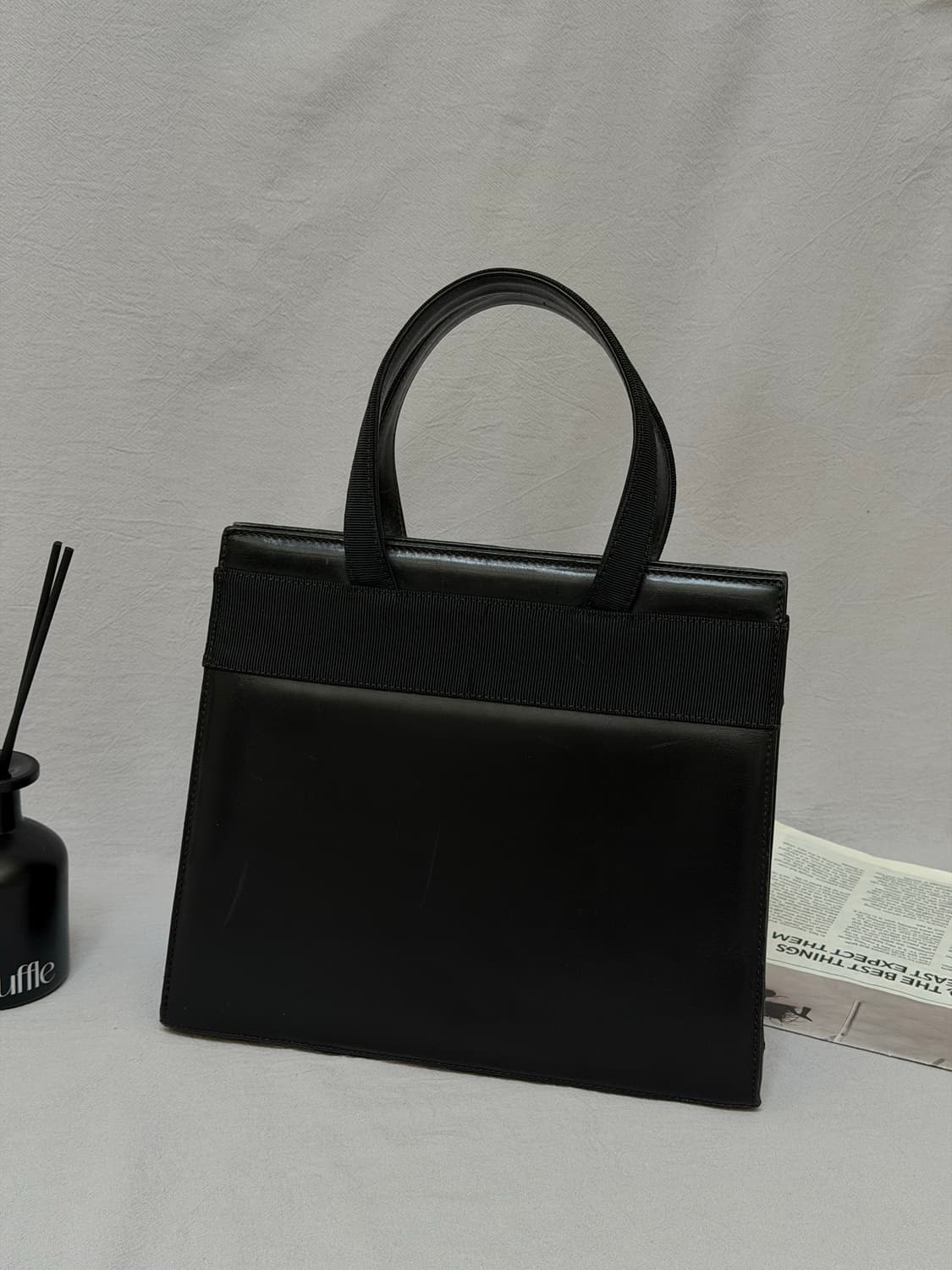 페라가모 블랙 토트백 간치니 리본 바라보우 토트백 상품이미지7