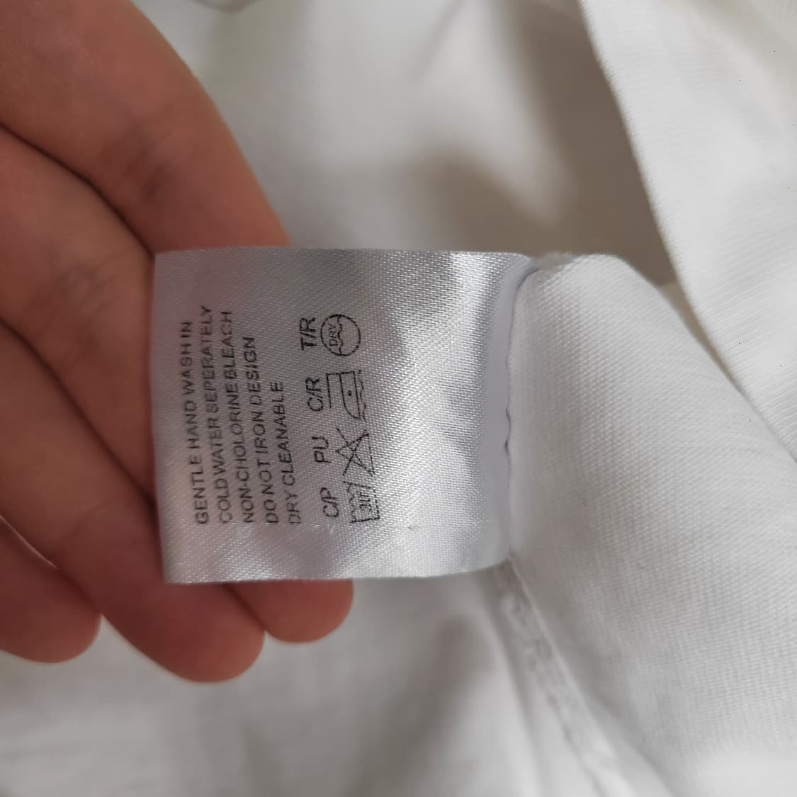 헤스티아 오버핏 반팔 티셔츠 상품이미지3