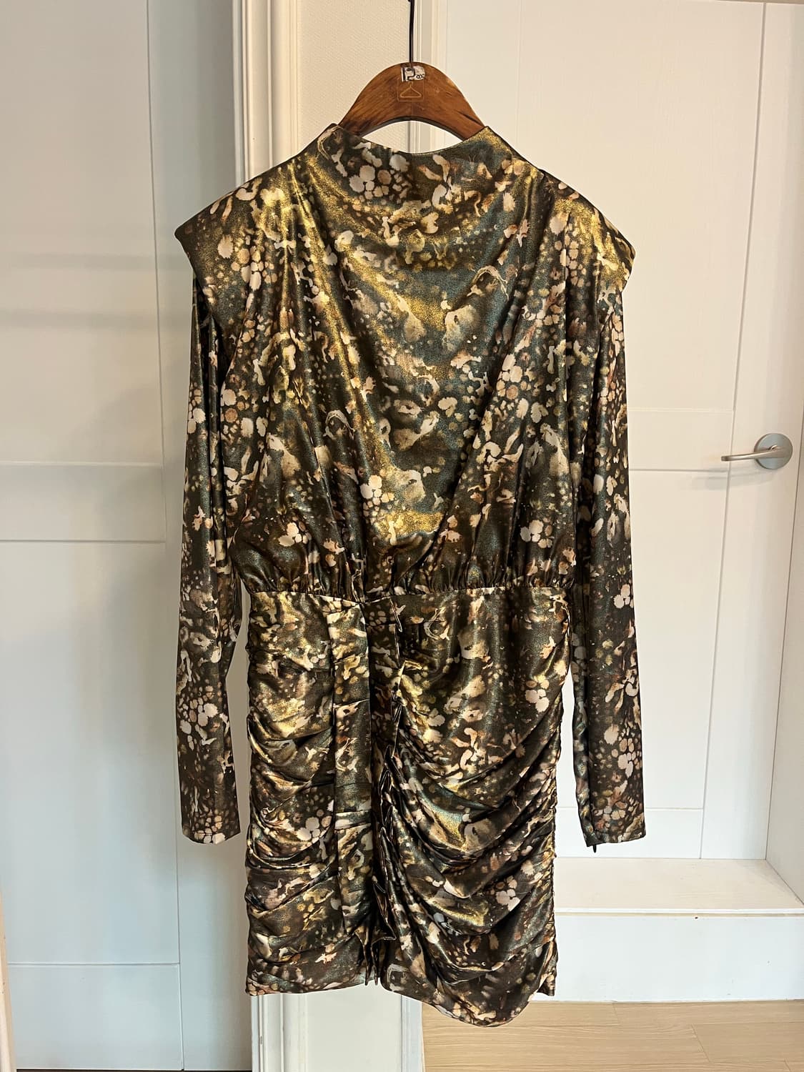 올세인츠 패턴 셔링 롱 슬리브 미니 원피스 상품이미지1