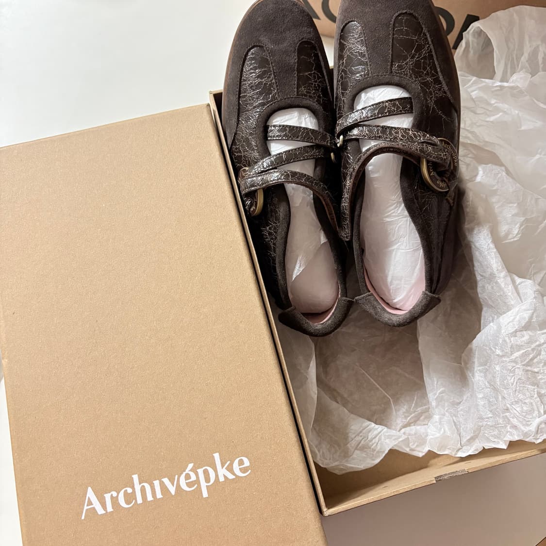 원가 25 아카이브앱크 tondo 스니커즈 225~230 미개봉 상품이미지4