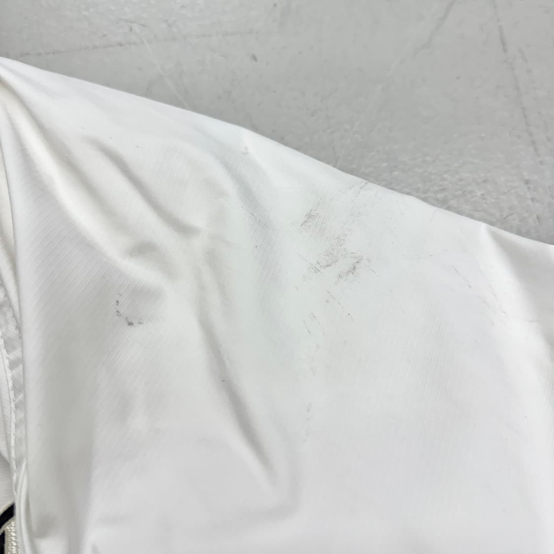 나이키 00s 유벤투스 블록코어 바람막이 화이트  상품이미지7