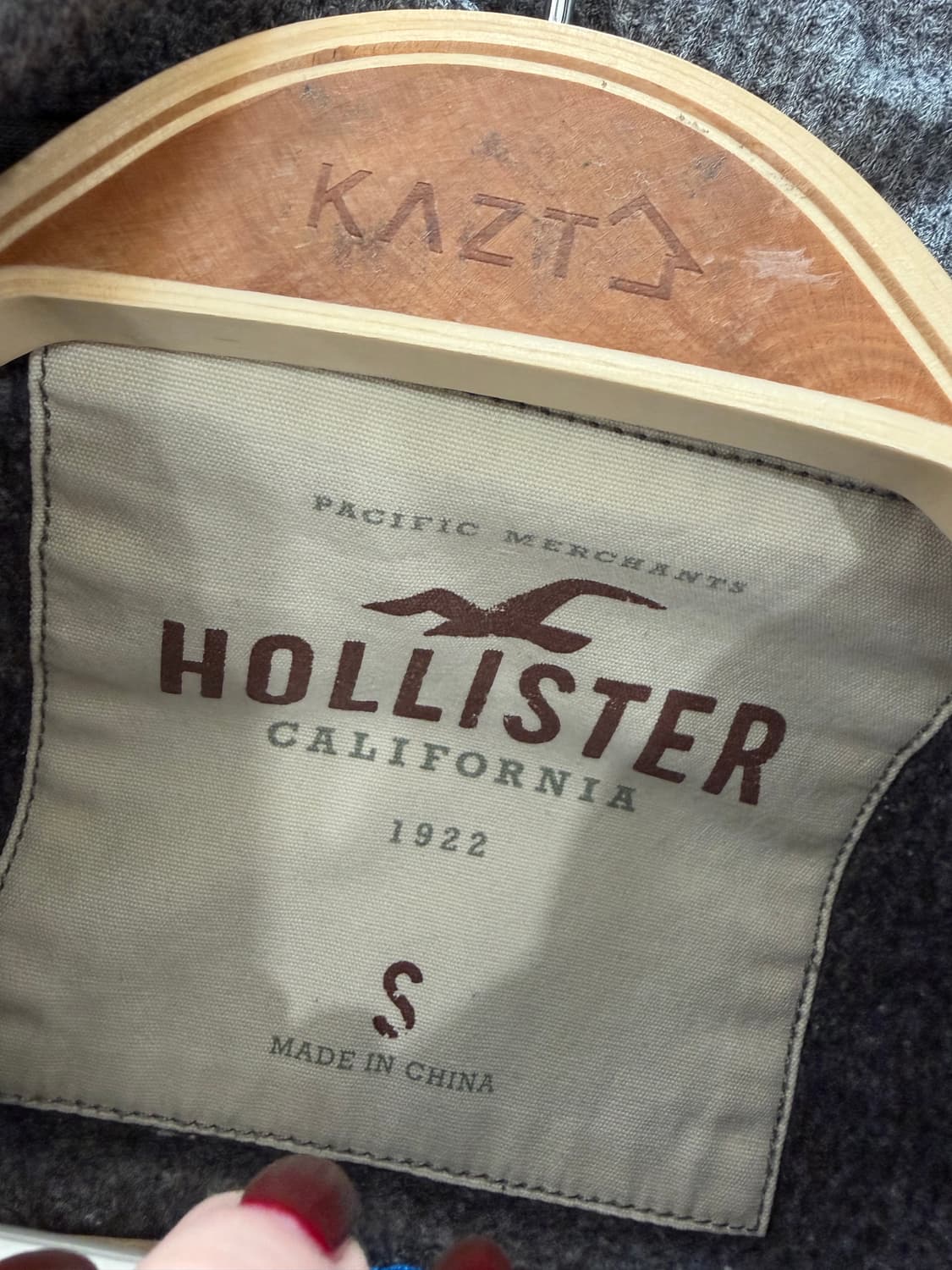 322. 홀리스터 후드집업 상품이미지2