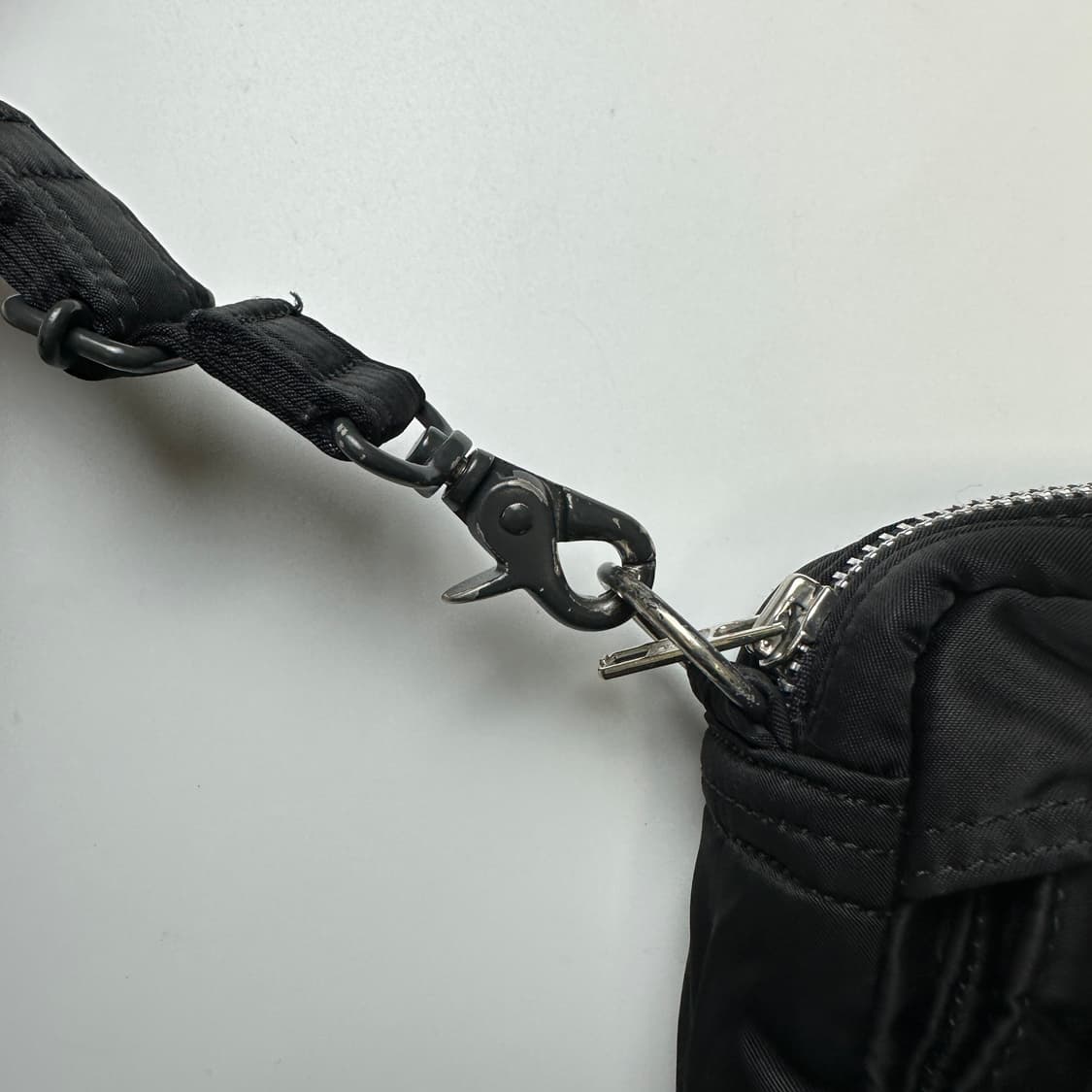 PORTER TANKER SHOULDER BAG 포터 탱커 숄더백 상품이미지6