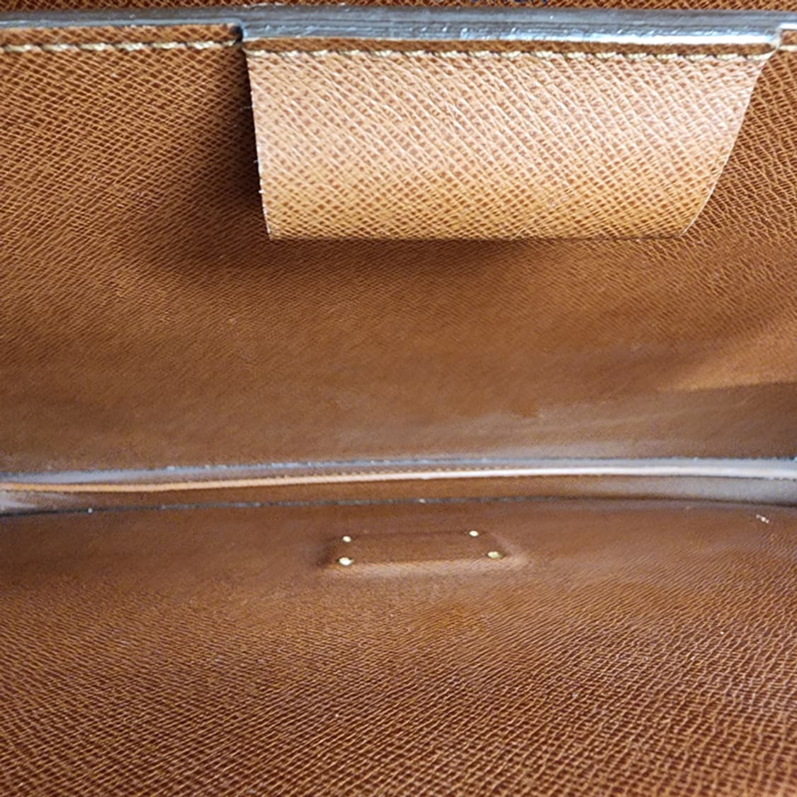 루이비통 에삐 세르비엣 콘세이에 서류가방 카멜 상품이미지8