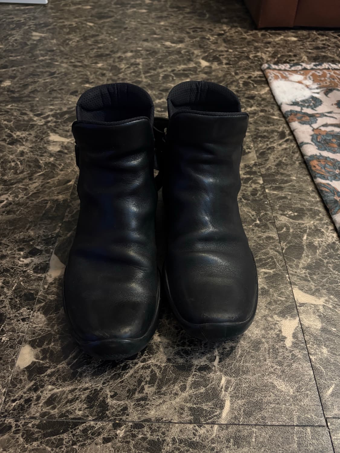 프라다 하이탑 레더 상품이미지1