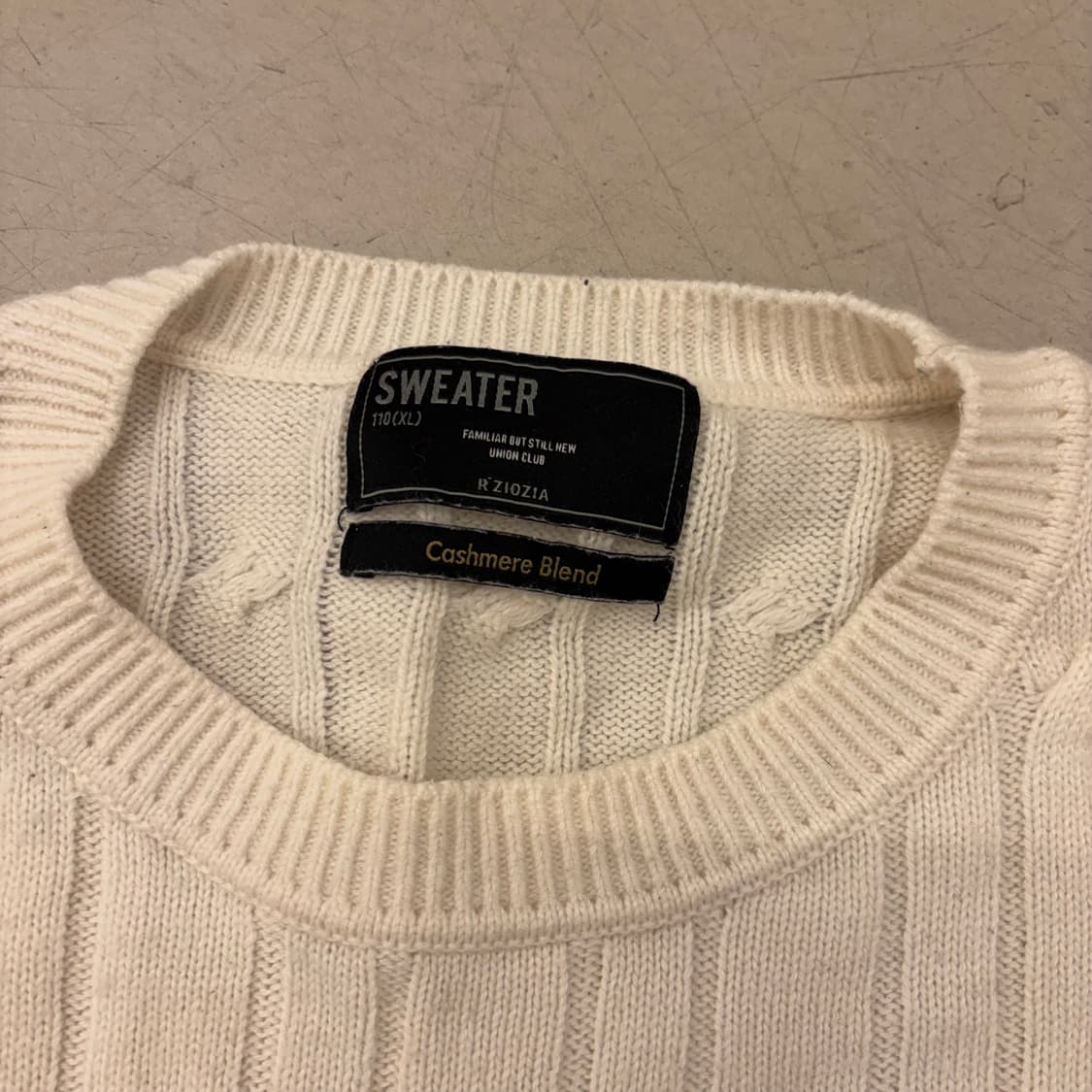 지오지아 캐시미어 케이블 니트 상품이미지3