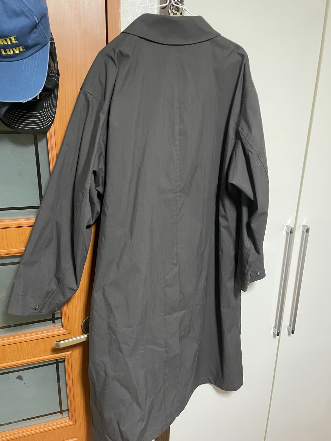 새제품) 유니클로u 24fw 오버사이즈 싱글브레스트코트 다크 그레이  상품이미지4