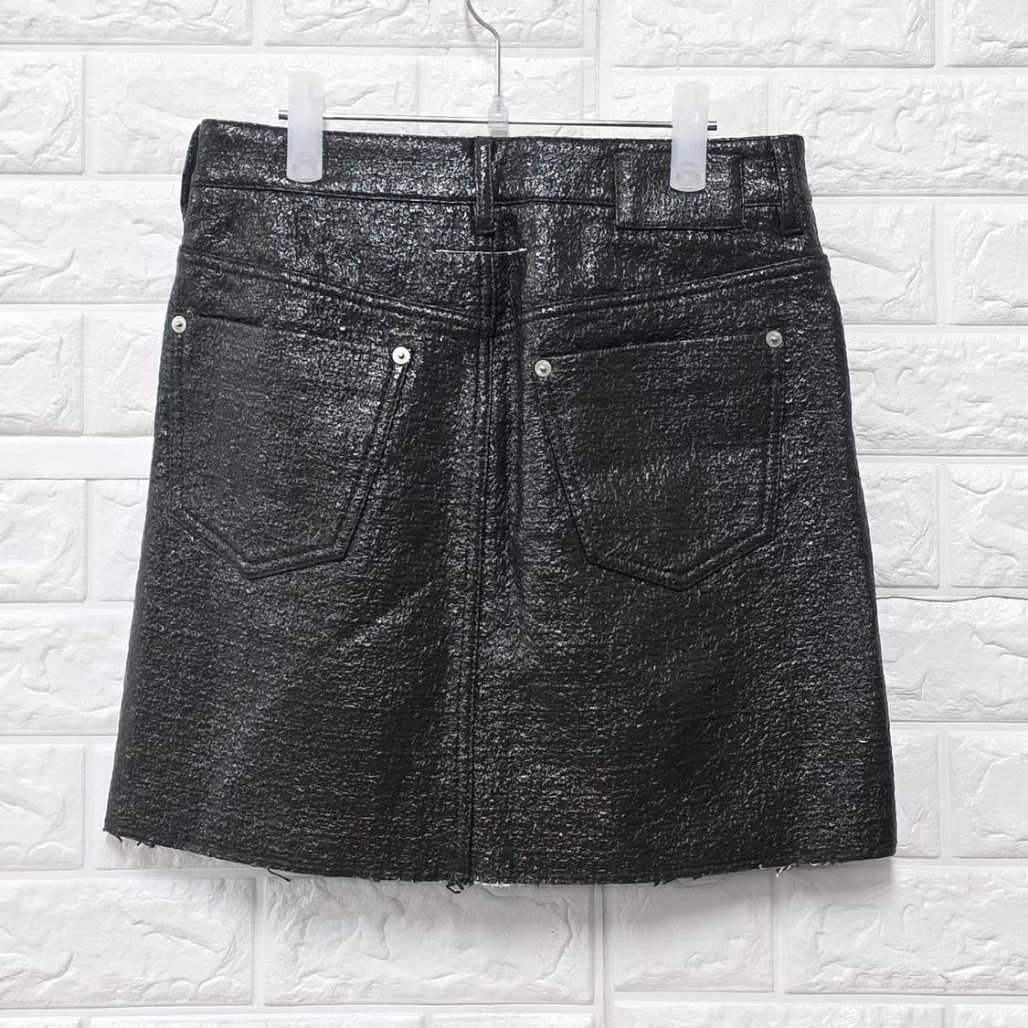 택포) 메종 마르지엘라 블랙 미니스커트 42사이즈 새상품 상품이미지4
