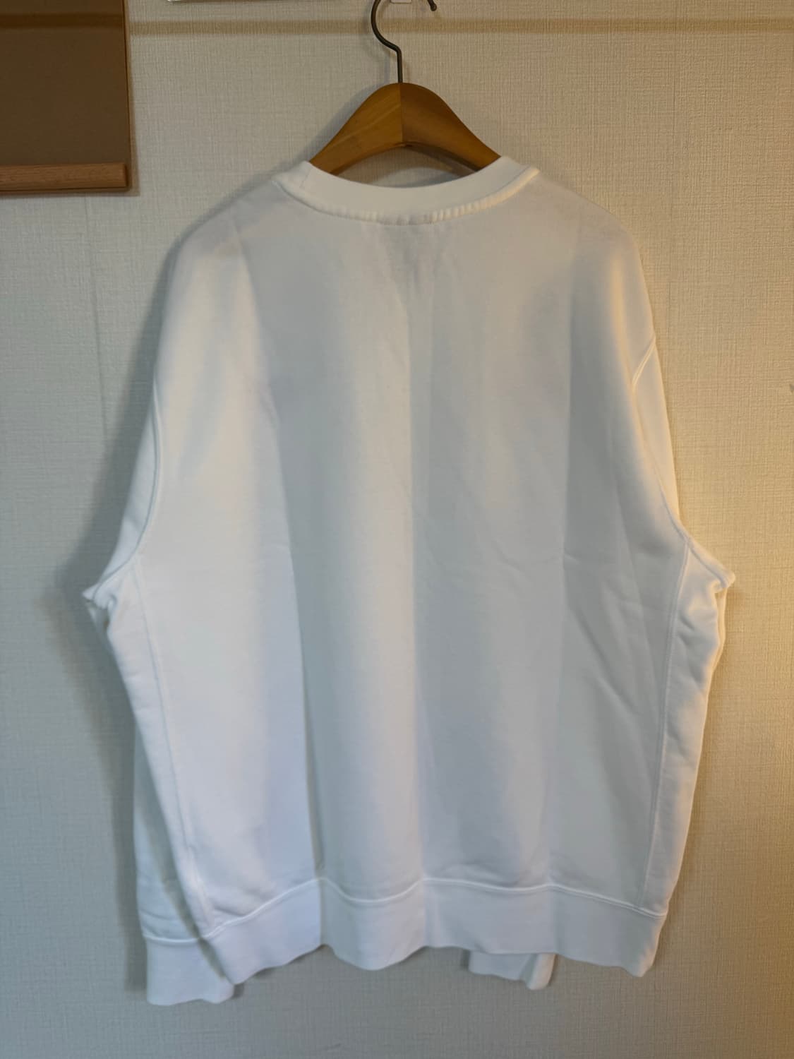 [105]나이키 T1 페이커 맨투맨 화이트 상품이미지3