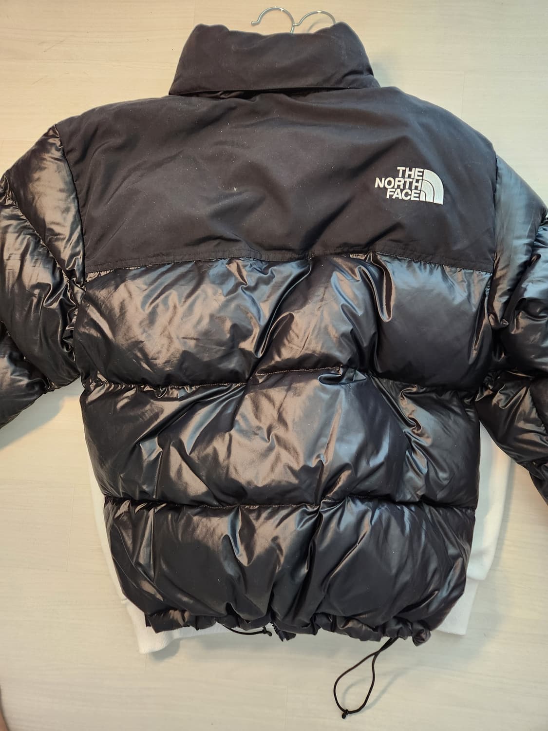 노스페이스 눕시 유광 화이트라벨 L사이즈 상품이미지2