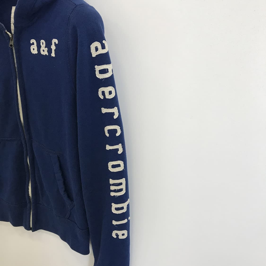 아베크롬비 Y2K 후드집업 딱붙핏 [키즈XL,여성66] 상품이미지3