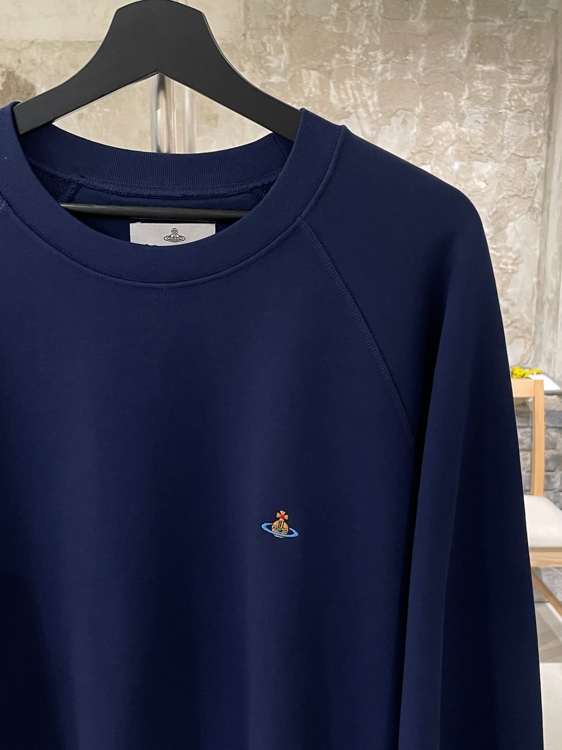 비비안 웨스트우드 네이비 블루 orb로고 래글런 스웻 셔츠 상품이미지3
