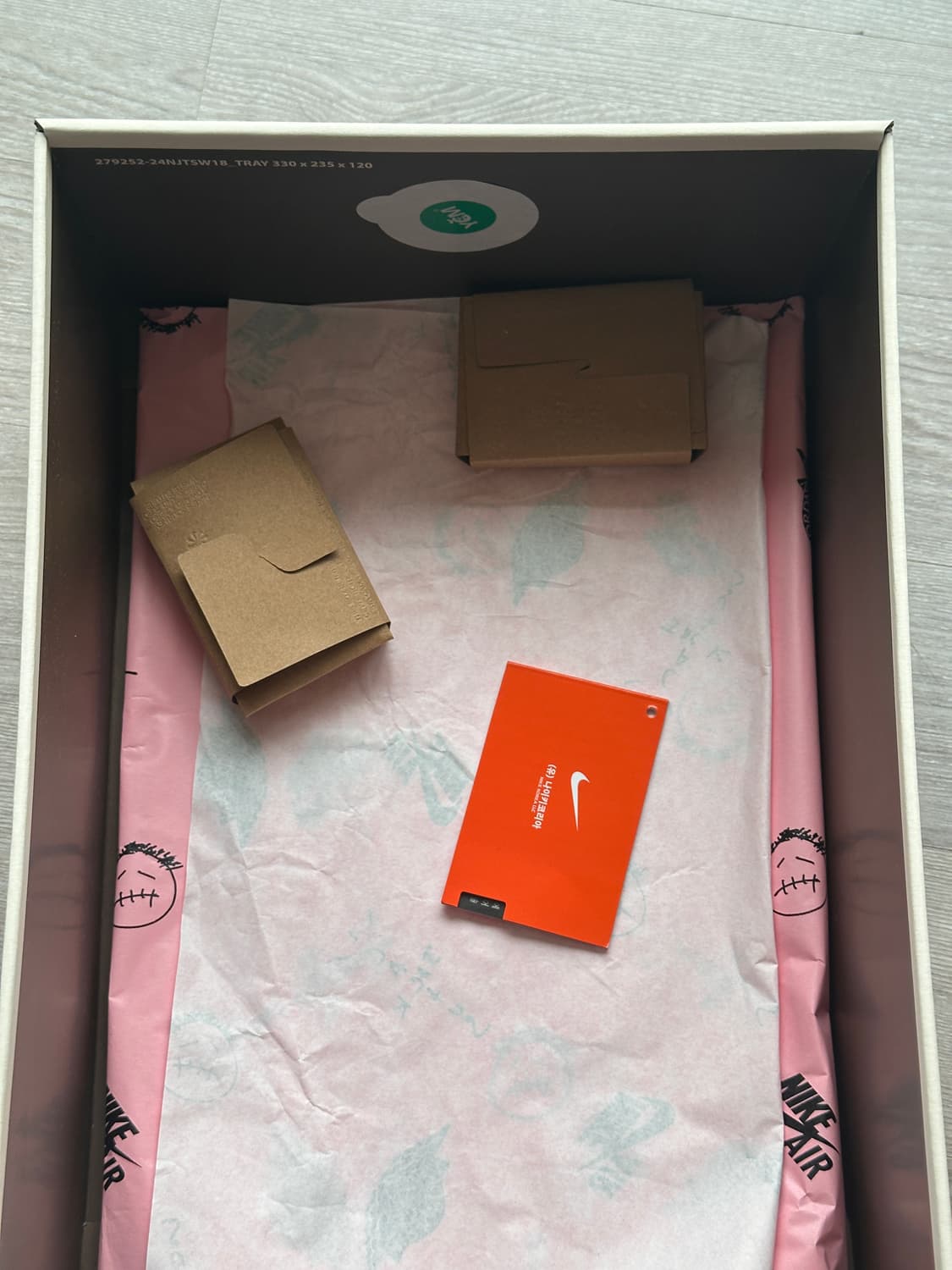 트래비스스캇 조던 리버스 올리브 상품이미지8