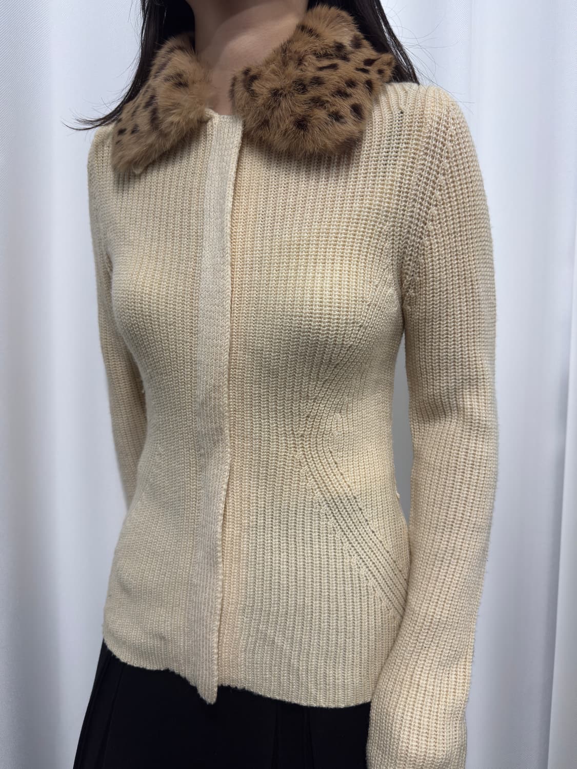 indivi rabbit fur knit zipup  상품이미지2