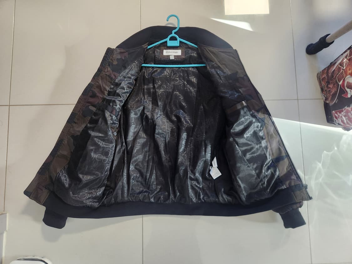 [캘빈클라인] 남여공용 퀼팅 봄버 베이스볼 자켓 점퍼 상품이미지4