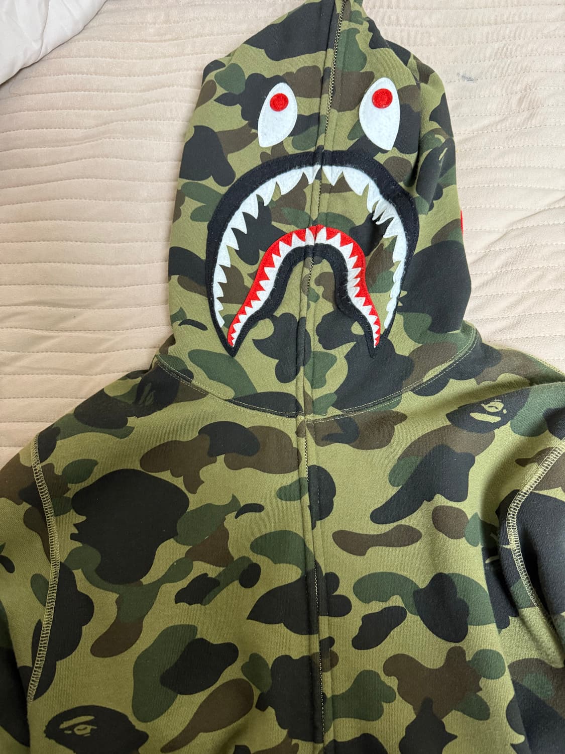 베이프 샤크후드 Ponr 판매합니다 상품이미지1