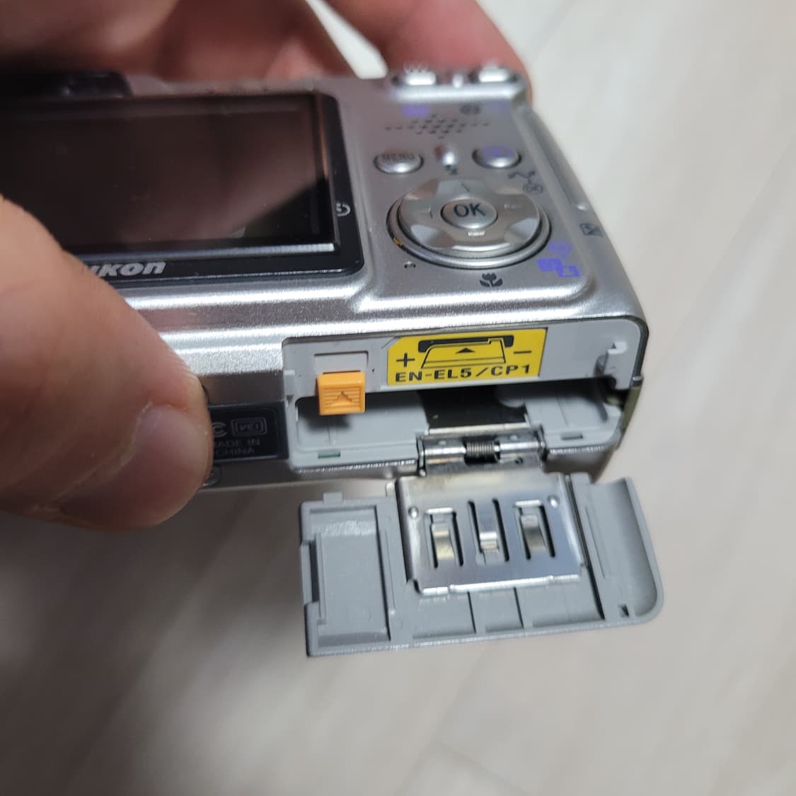 니콘 쿨픽스 5900 고장난 디카 상품이미지6