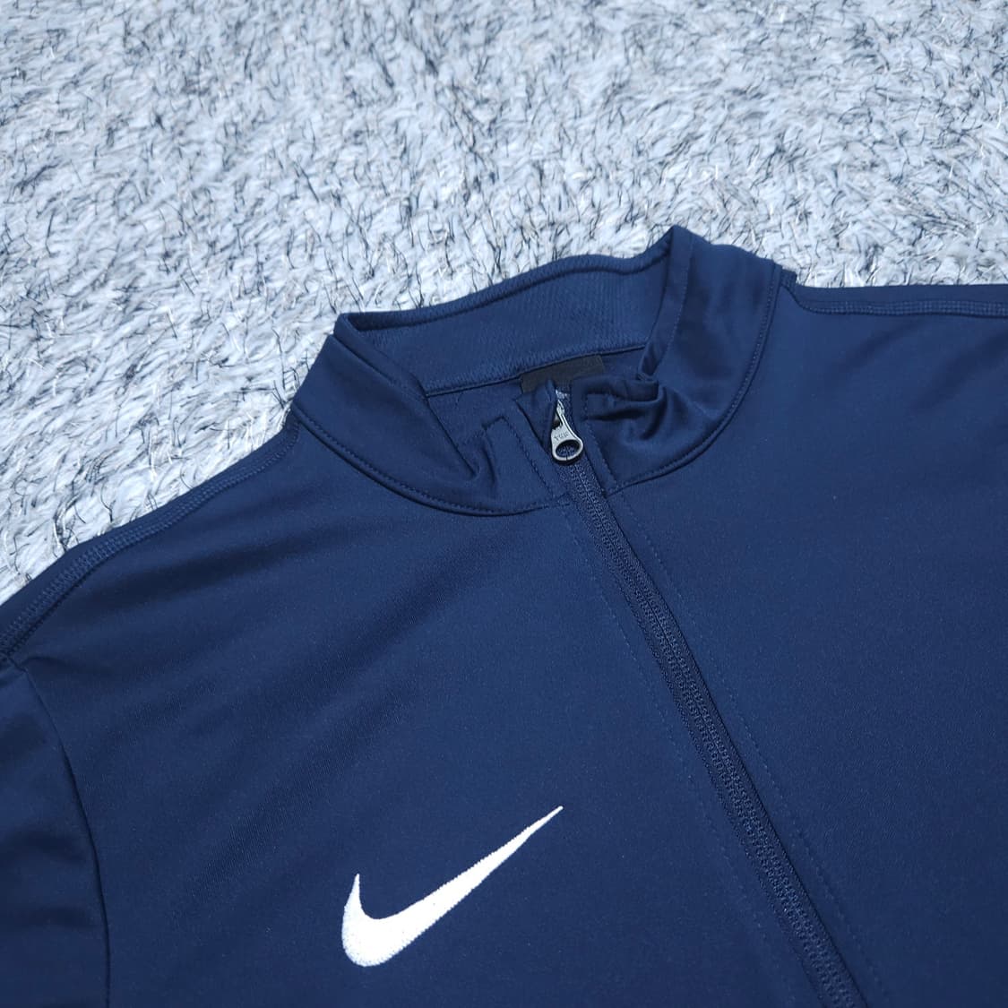 나이키) M 남자 드라이핏 트레이닝상의 / 왕눈이샵 상품이미지4