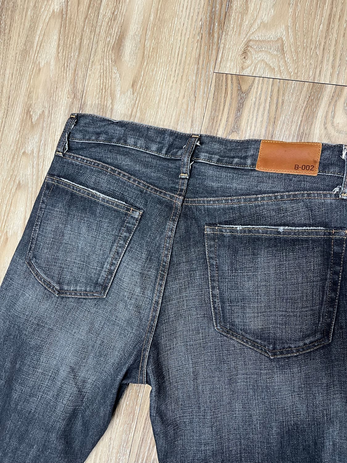 유니클로 부츠컷 청바지 31 상품이미지2