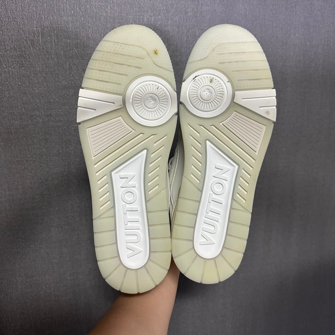 [7.5]LV레더 트레이너 스니커즈 상품이미지4