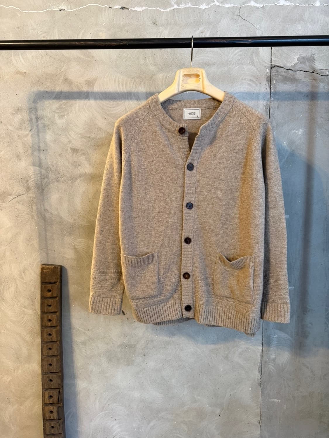 어나더 오피스 가디건 슬림100 상품이미지3