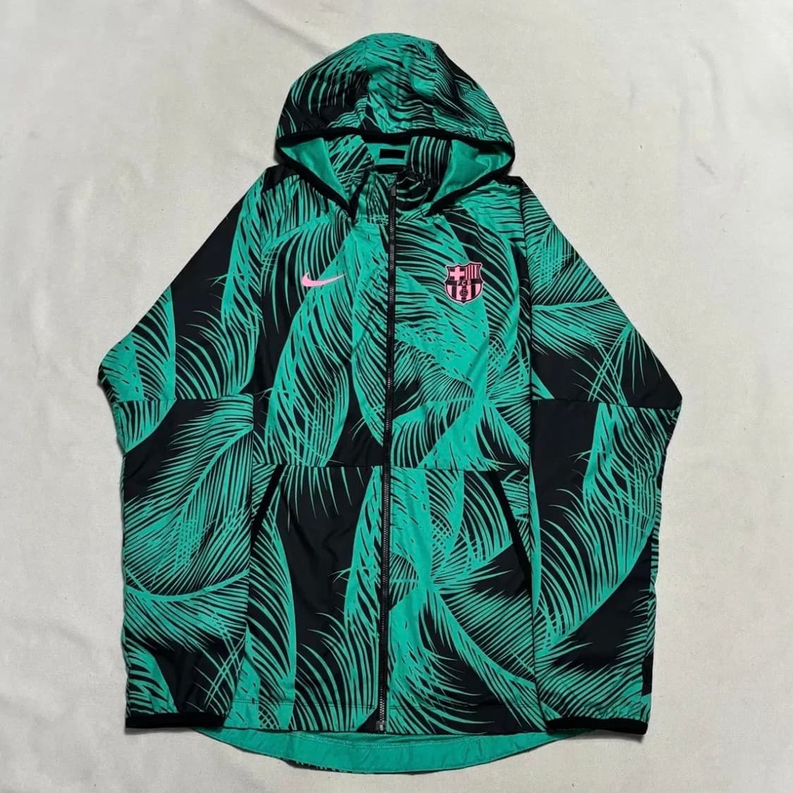 나이키 바르셀로나 20-21 AWF 바람막이 상품이미지2