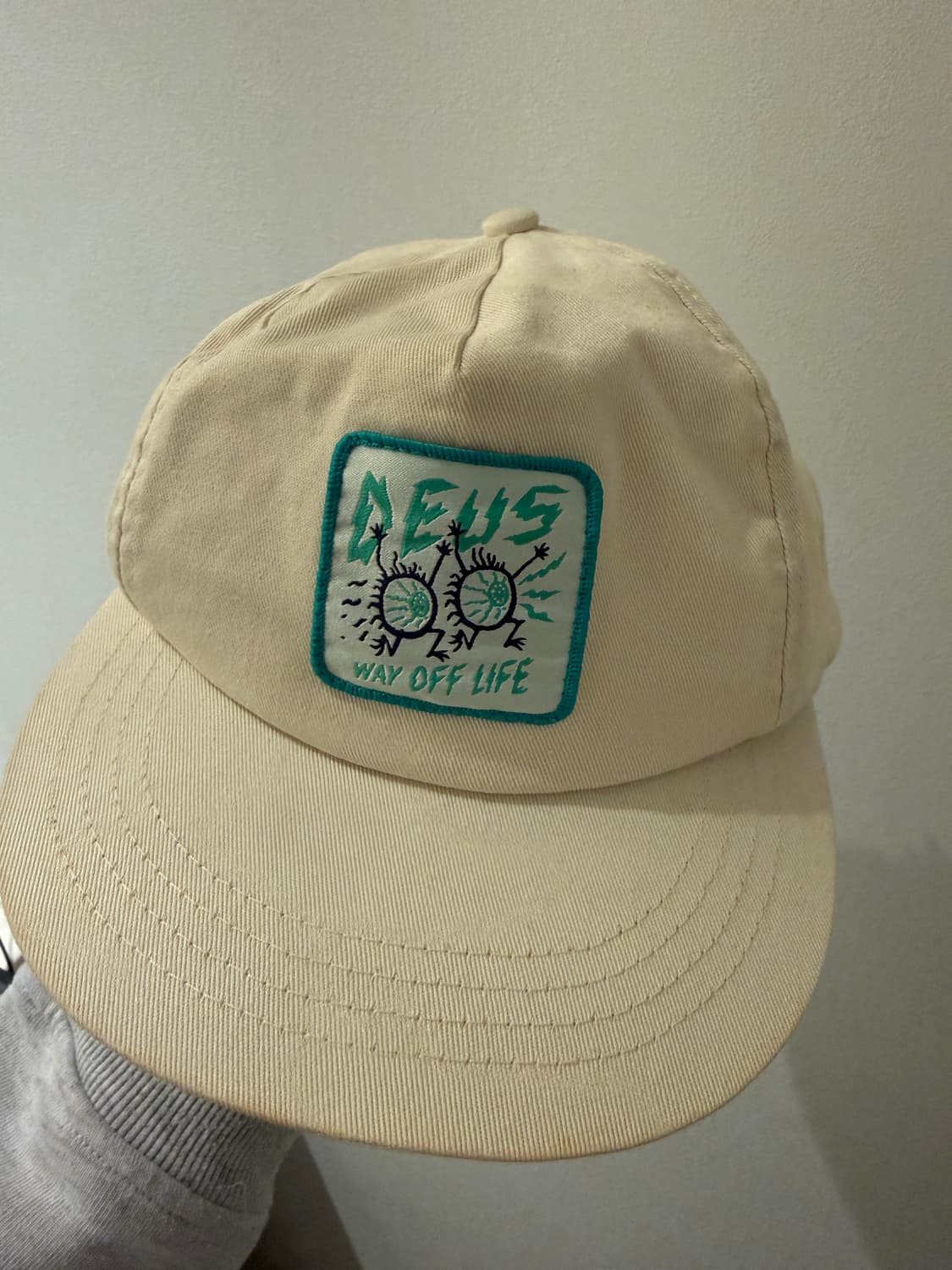 deus 모자 상품이미지9