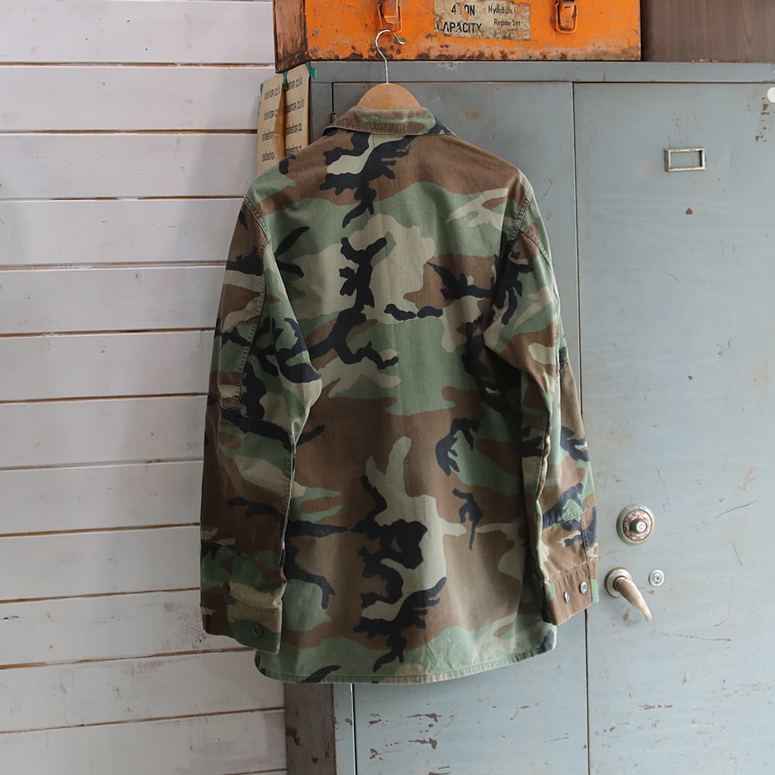 (착용컷) 90's U.S.ARMY B.D.U. 카모 퍼티그 자켓 105 상품이미지2