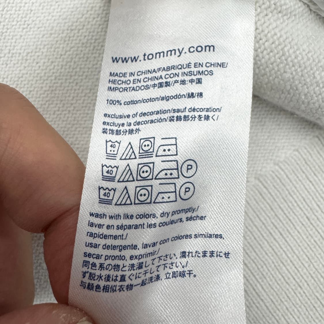 타미힐피거 빅로고 니트 상품이미지7