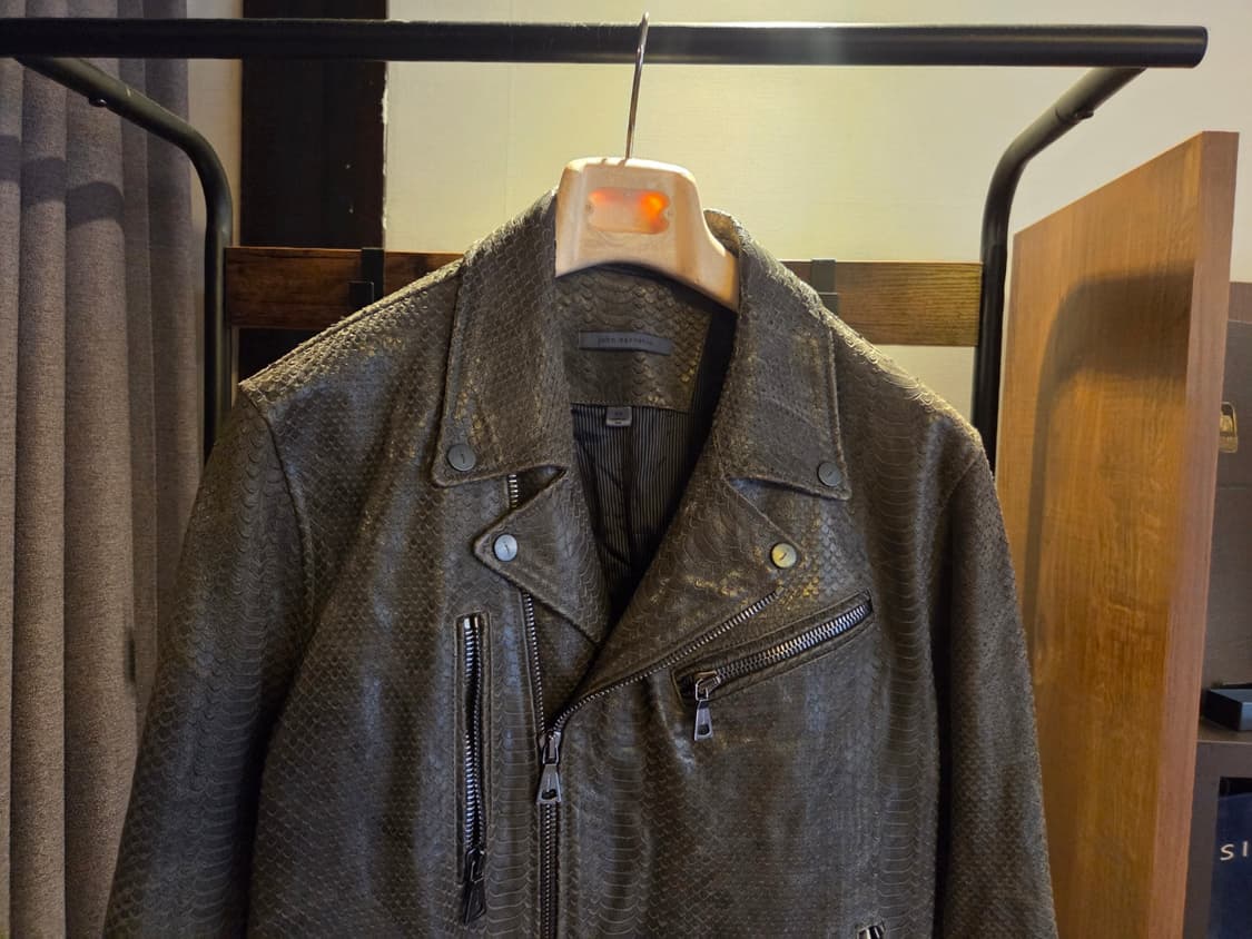 존바바토스 스네이크스킨 라이더자켓 상품이미지8