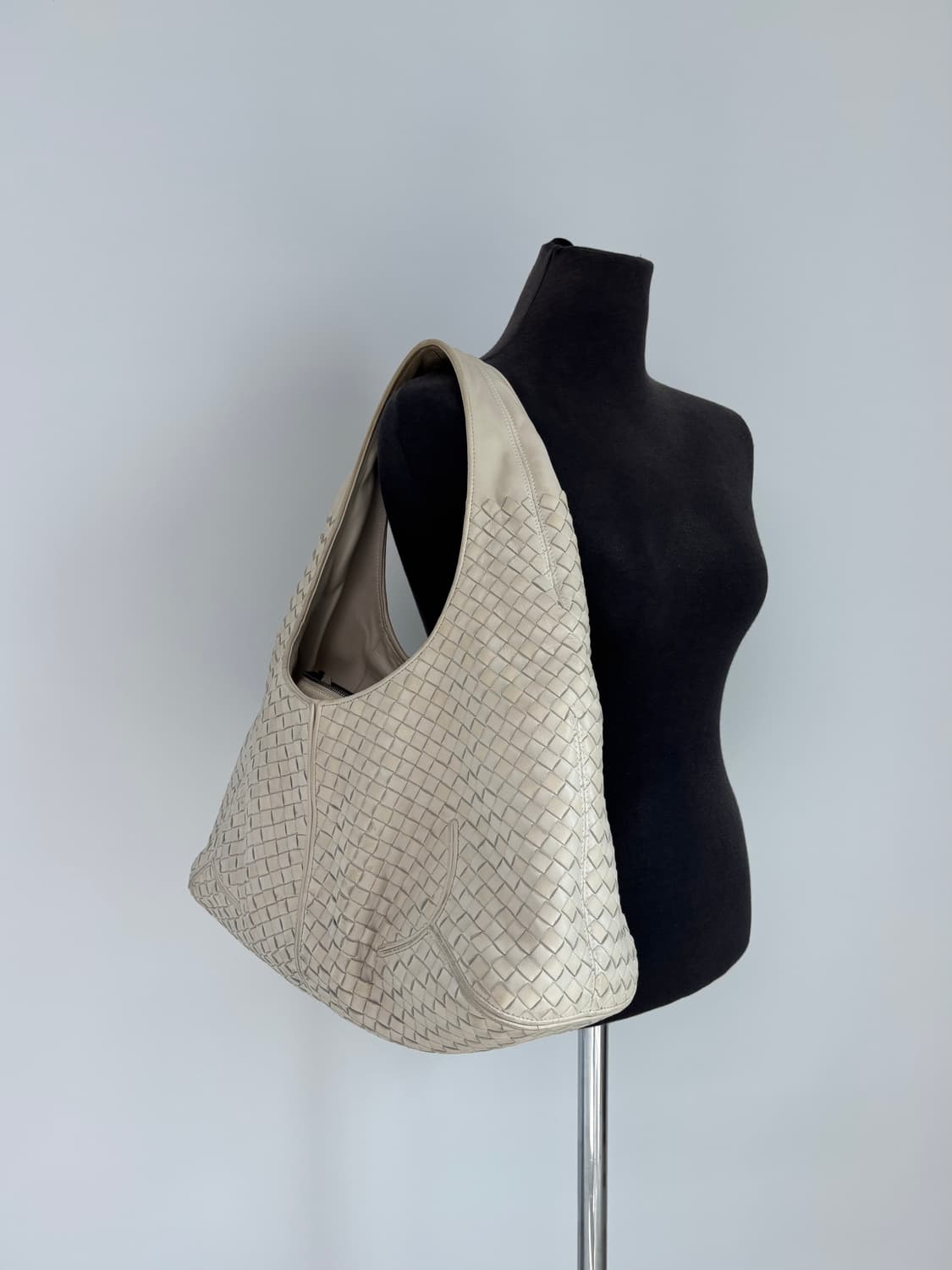 보테가베네타 호보백 화이트 상품이미지1