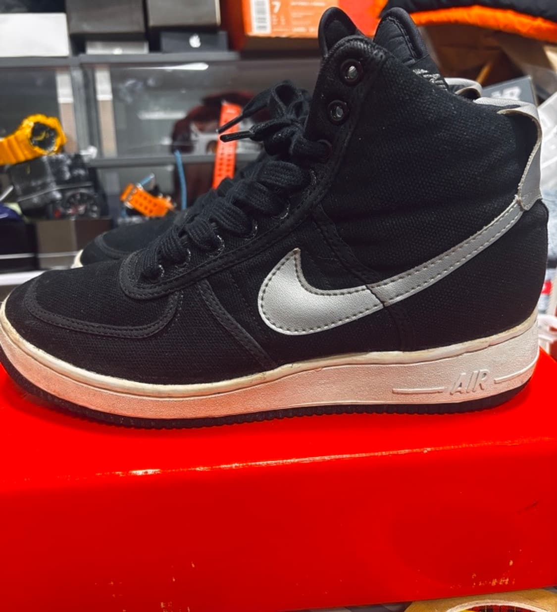 나이키 에어포스 1 검/은 265 상품이미지1