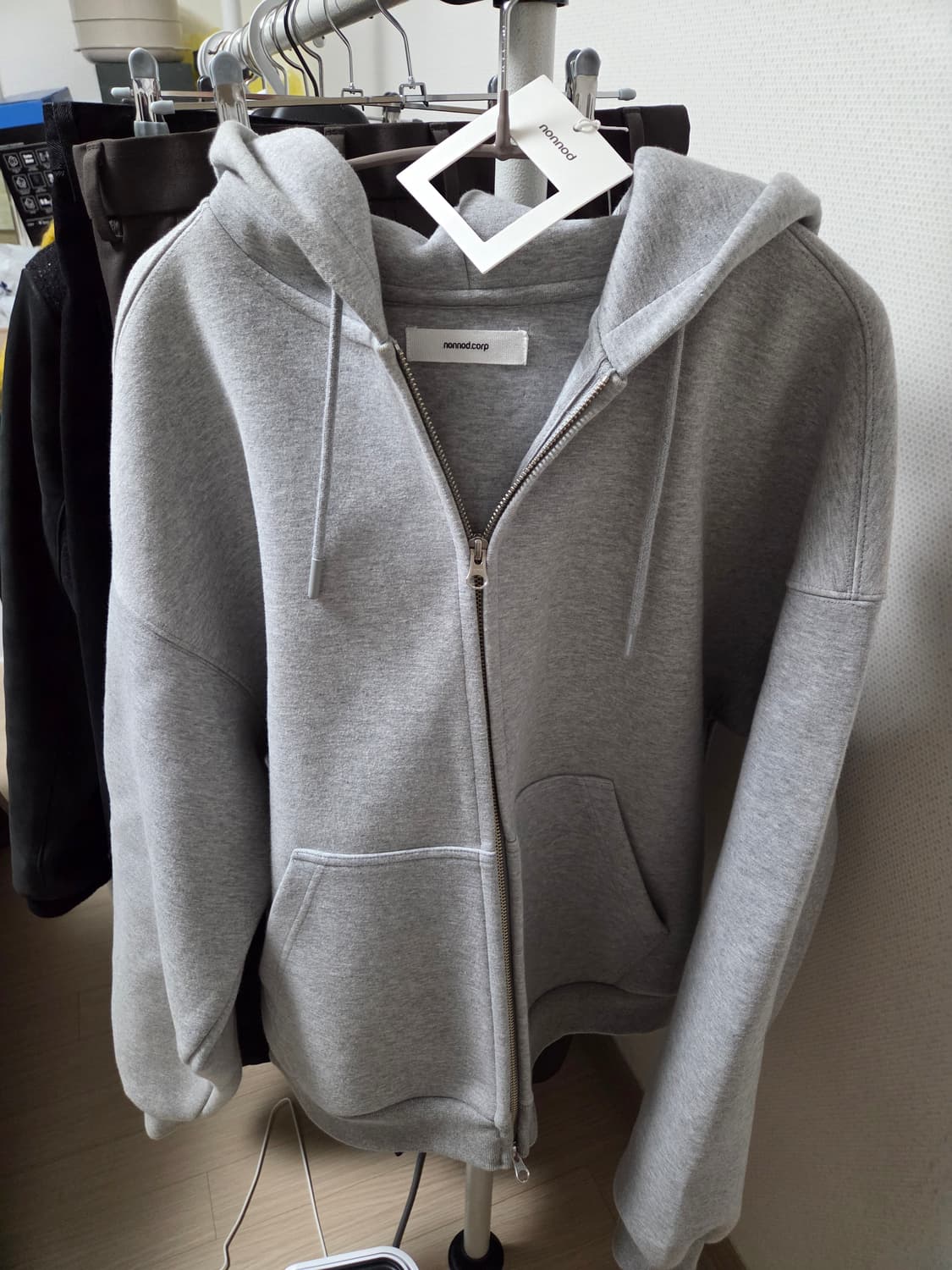 논노드 스쿠바 후드집업 0사이즈 판매합니다 상품이미지1