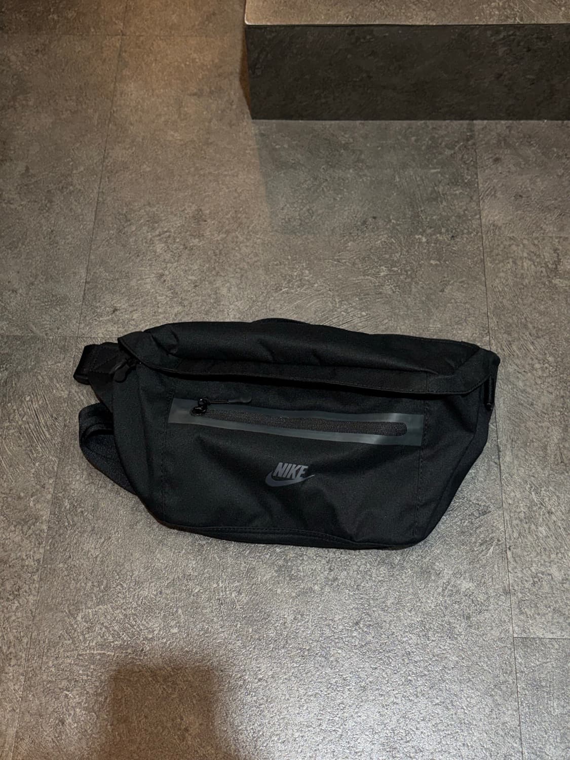 나이키 힙색 웨이스트팩 크로스백 가방 상품이미지2