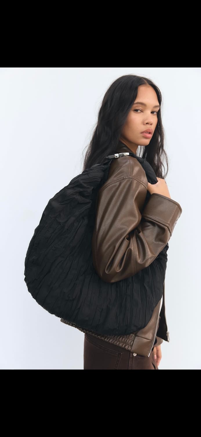 자라 셔링 숄더백 오벌백 상품이미지4