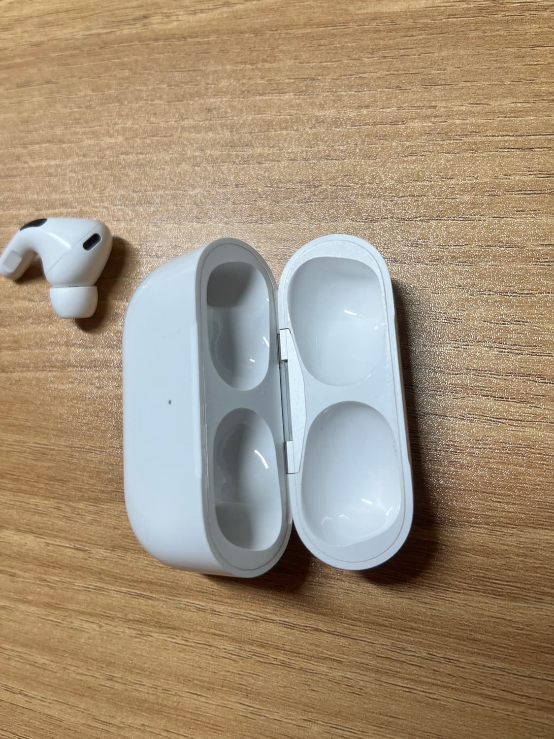 에어팟 프로2(8핀) 상품이미지2