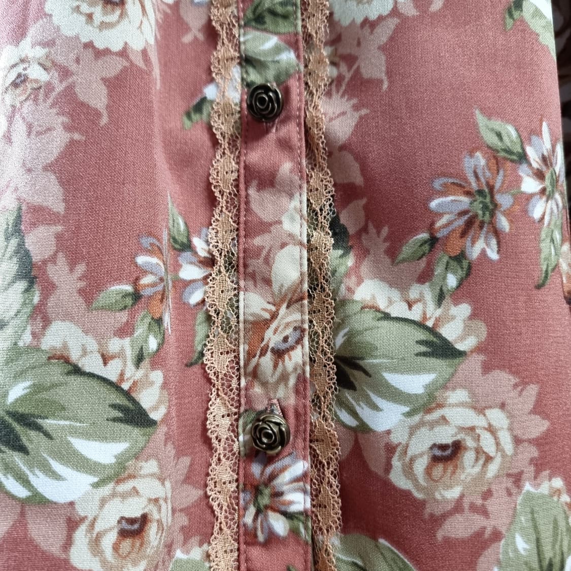 엑시즈팜 원피스 레드브라운 플라워 프릴 미디움 (55) 새상품 상품이미지6