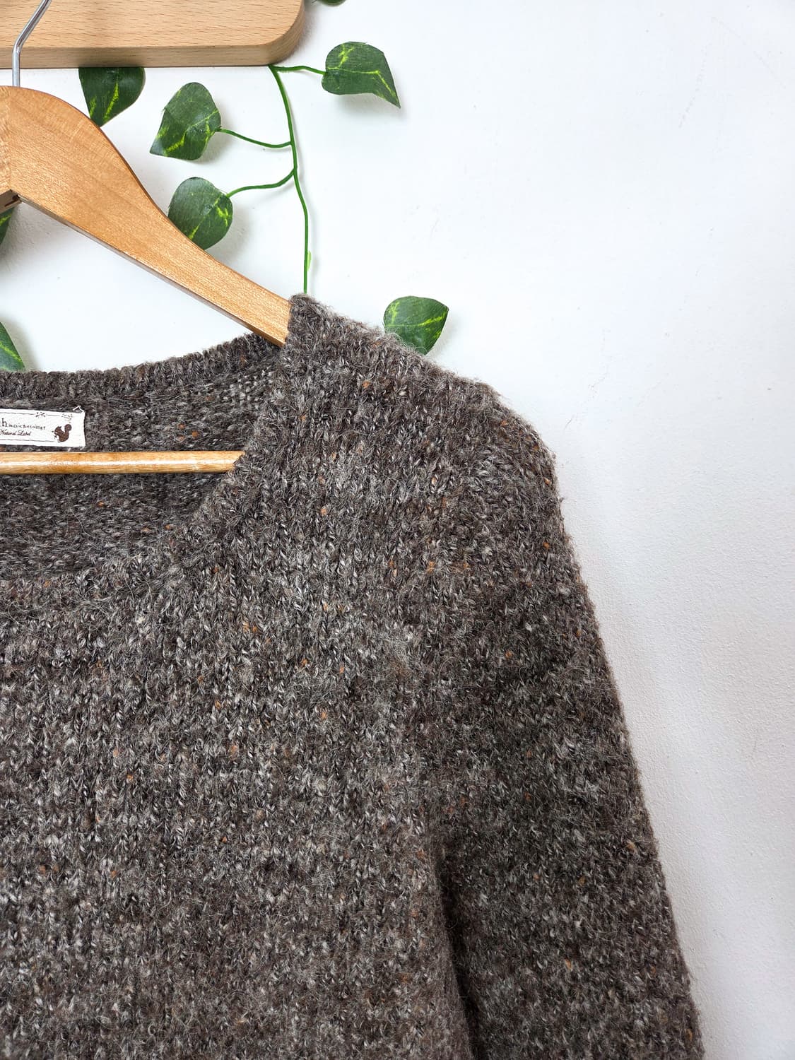 earth music 초코 보카시 니트 원피스 상품이미지2