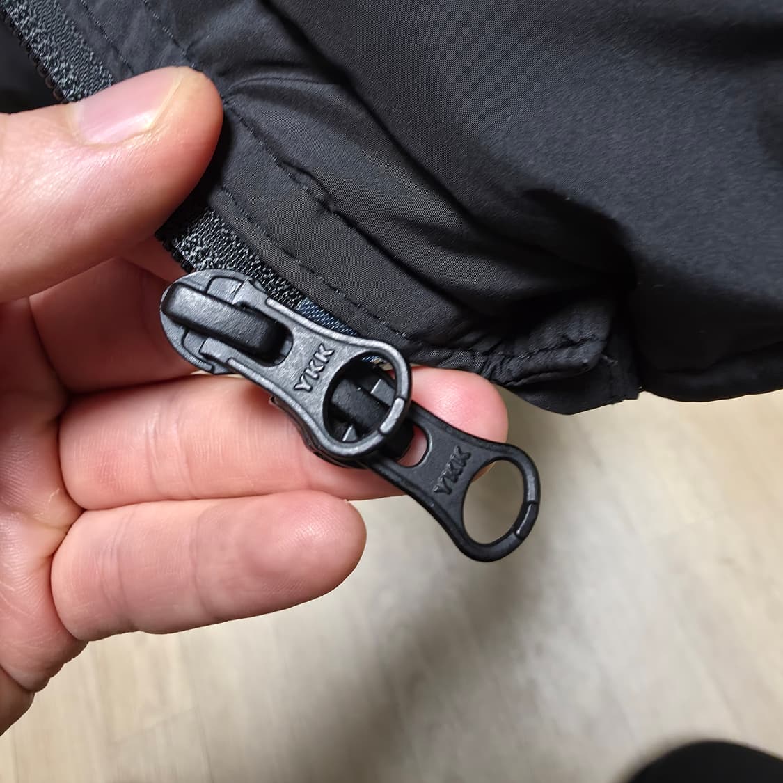 벨리에 크로스라인 패딩 블랙 5사이즈 상품이미지4