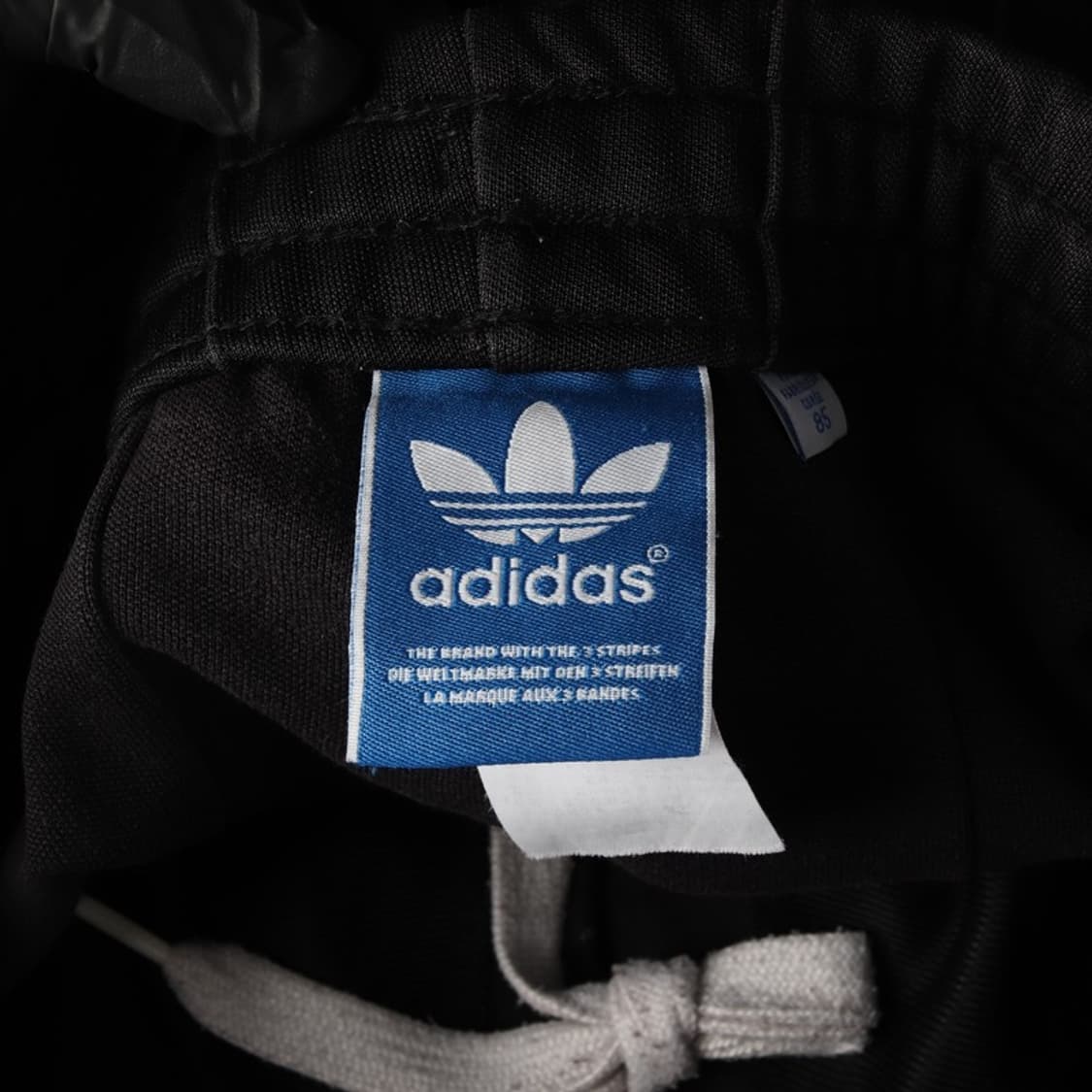 아디다스 오리지널스 유로파 트랙 팬츠 블랙 85 상품이미지6