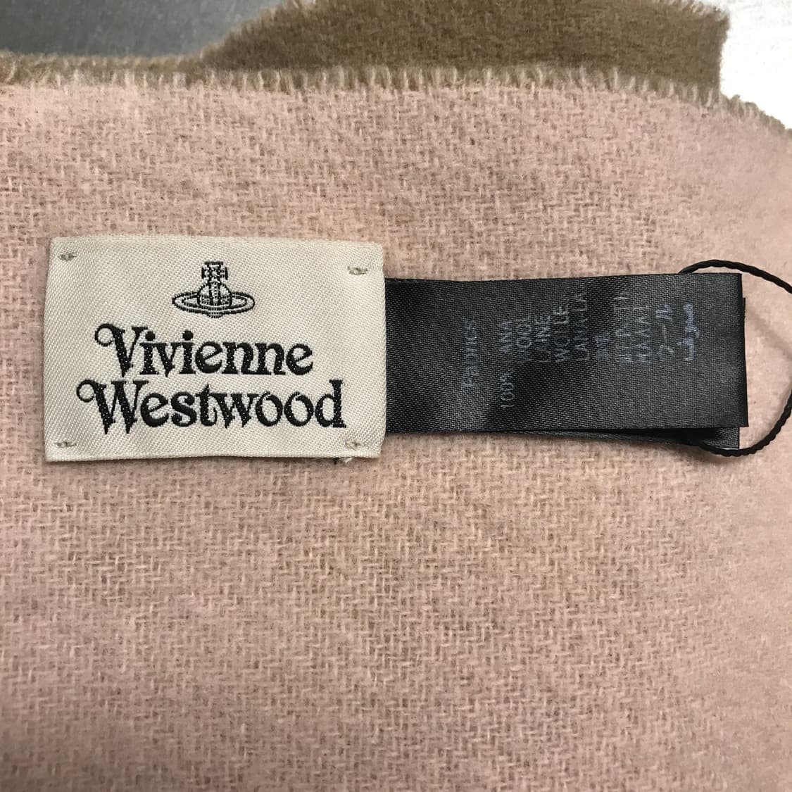 비비안웨스트우드 리버시블 머플러  상품이미지4