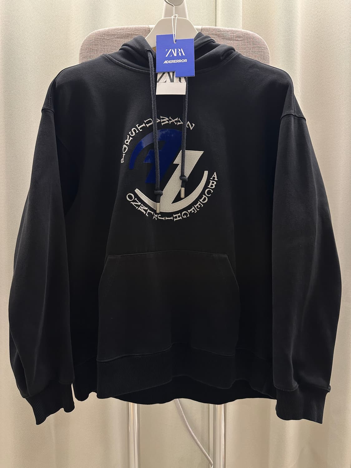 [S-M] 자라 x 아더에러 자수 후드 스웨트셔츠 블랙 상품이미지2