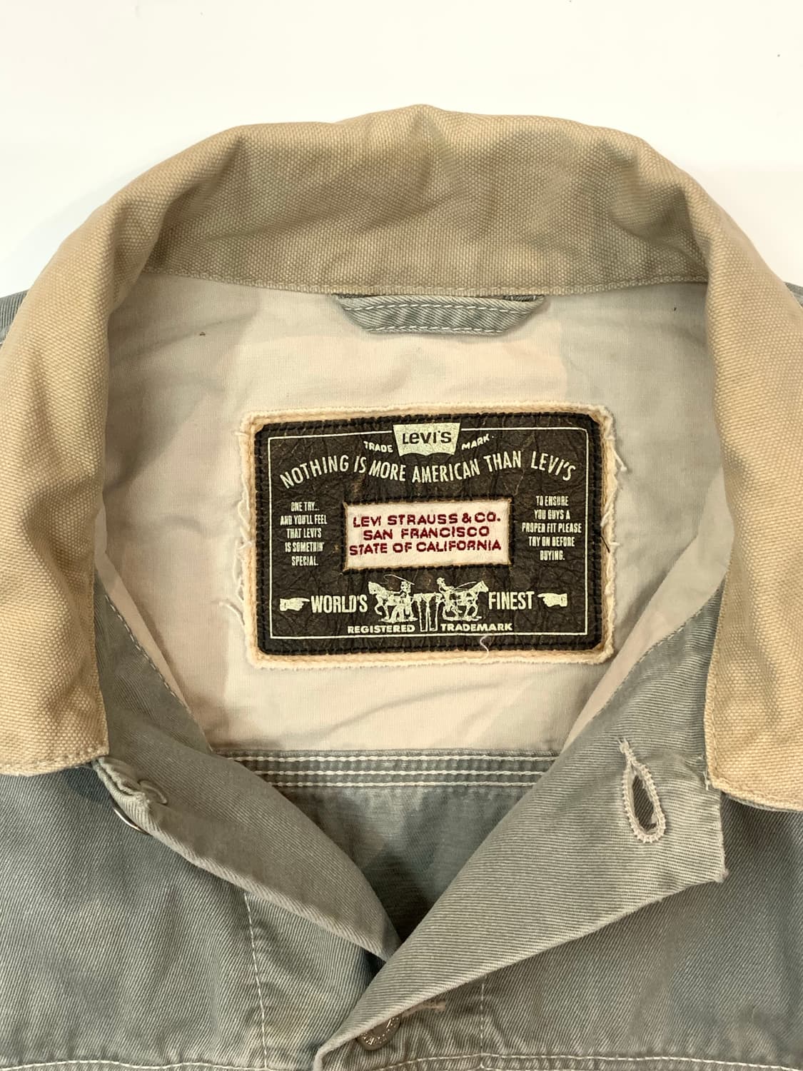 90s 유럽제 리바이스 71168 코튼 트윌 트러커 자켓 상품이미지4