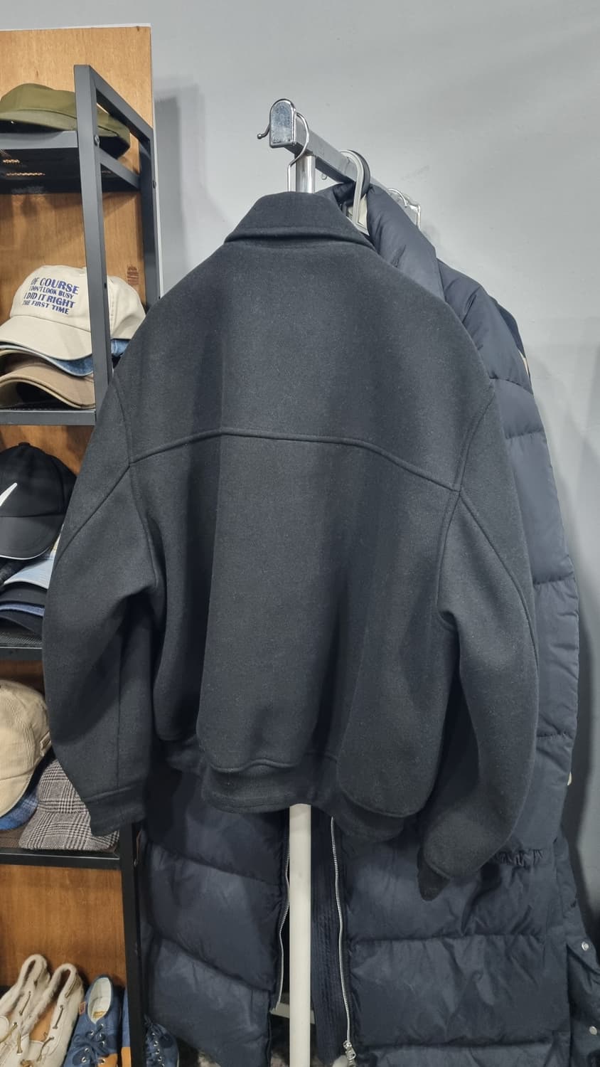 키뮤어 울혼방 블랙 바시티자켓 L(105~110) 상태최상급 상품이미지3