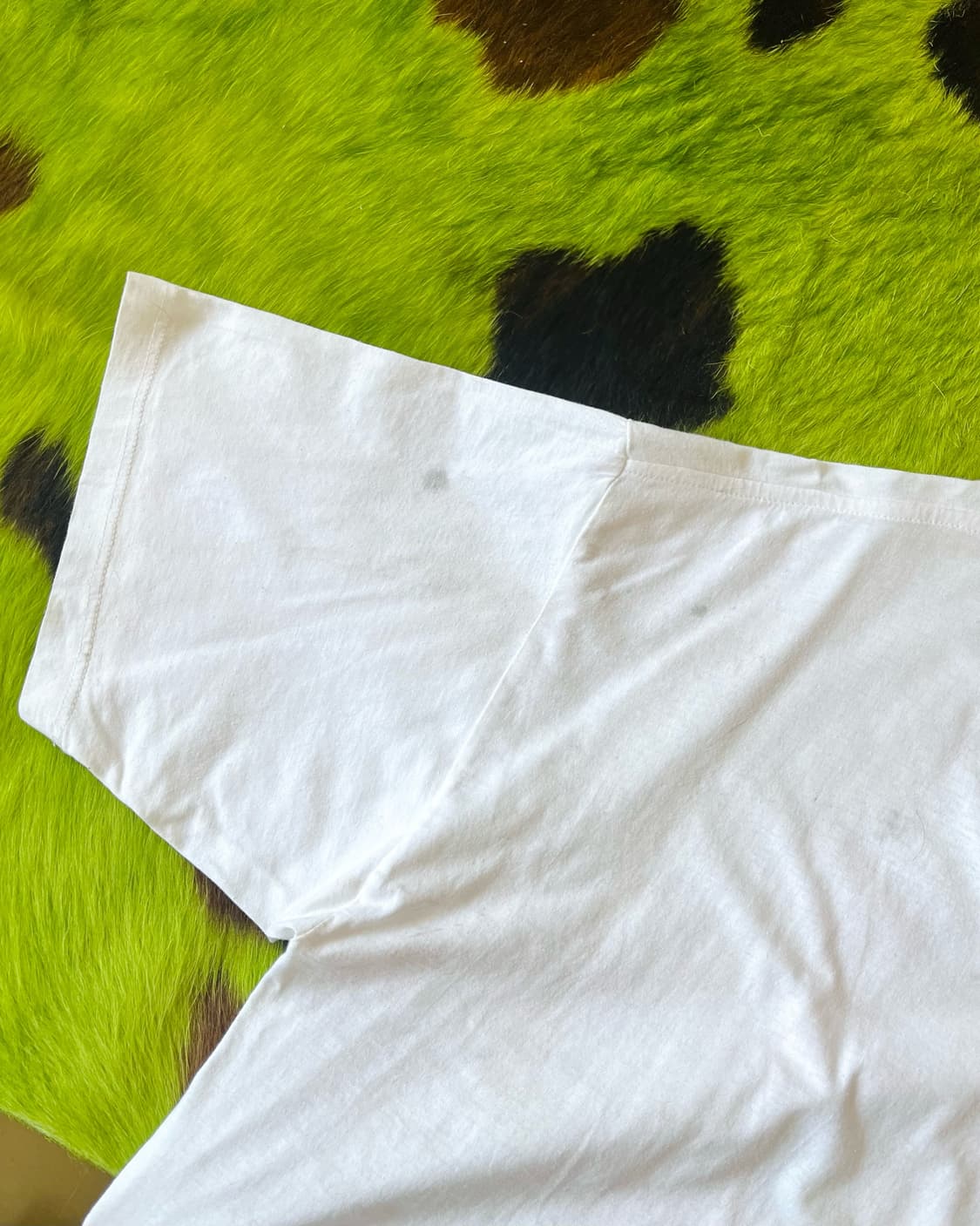 1990s Kamasutra Pig Sex Position T-Shirt 상품이미지9