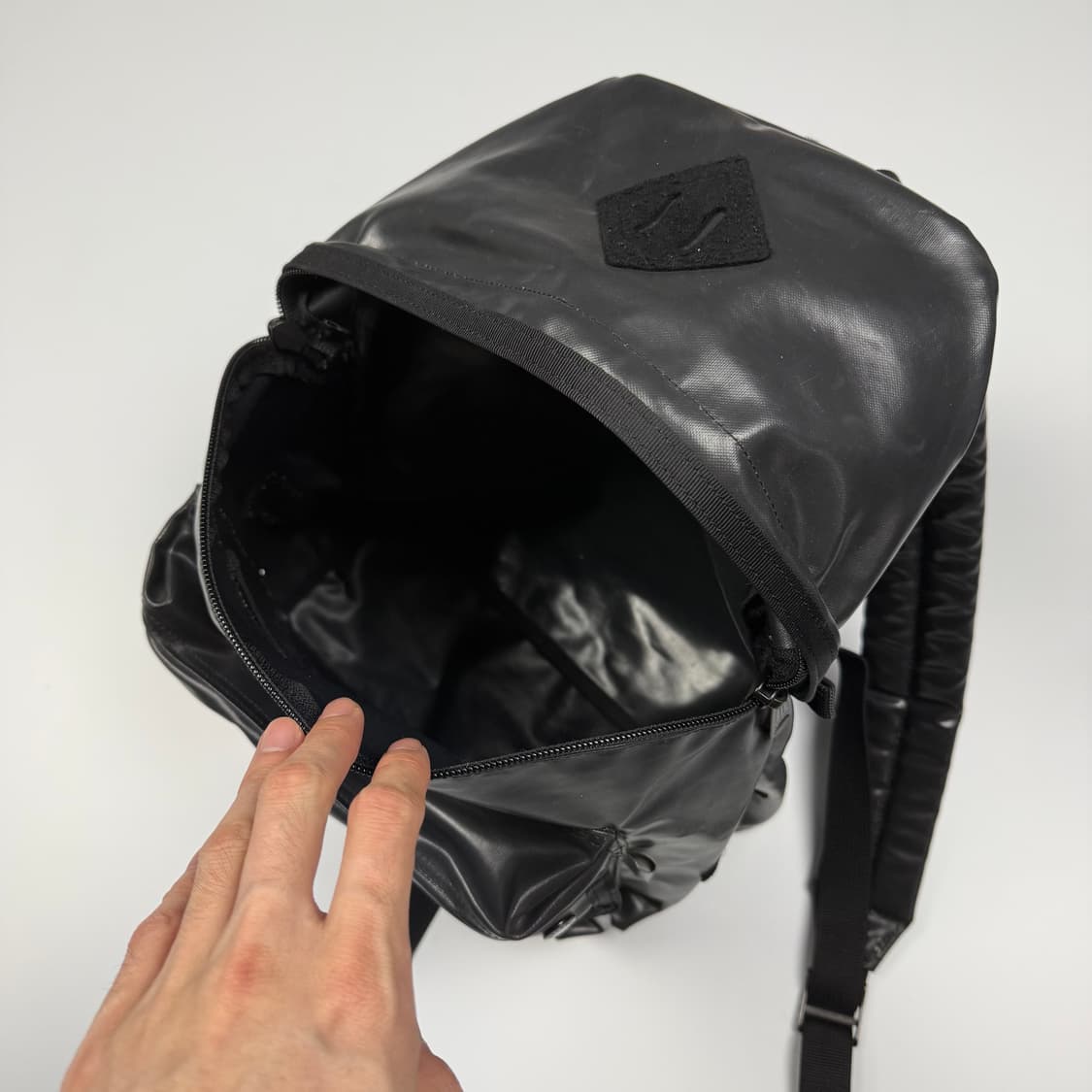 요시다포터 PVC 데이팩 백팩 블랙 상품이미지6