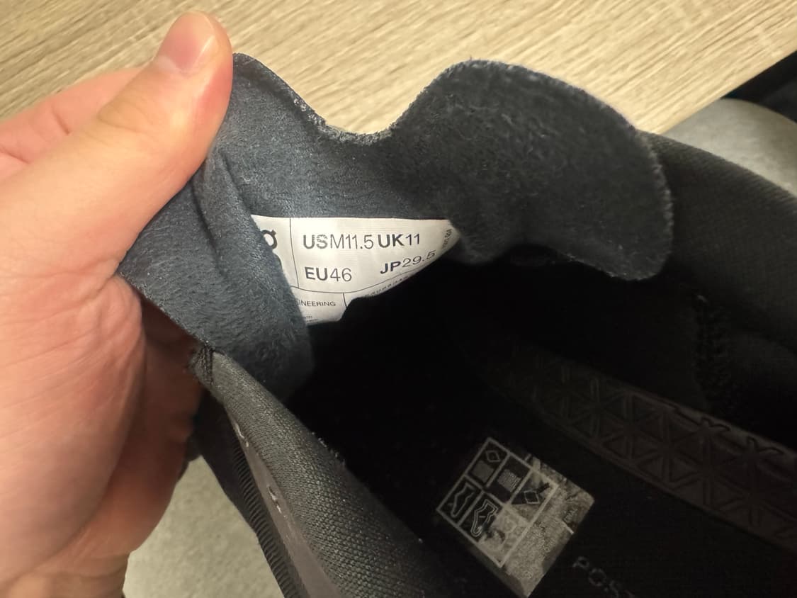 온 러닝  파프)클라우드벤쳐 피크 올 블랙295 상품이미지7