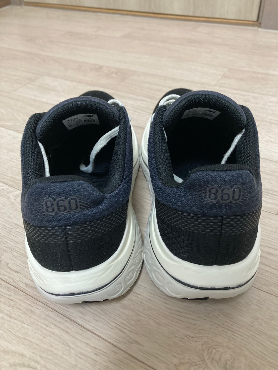 뉴발란스 프레시폼 860 v14 250D 판매 상품이미지4